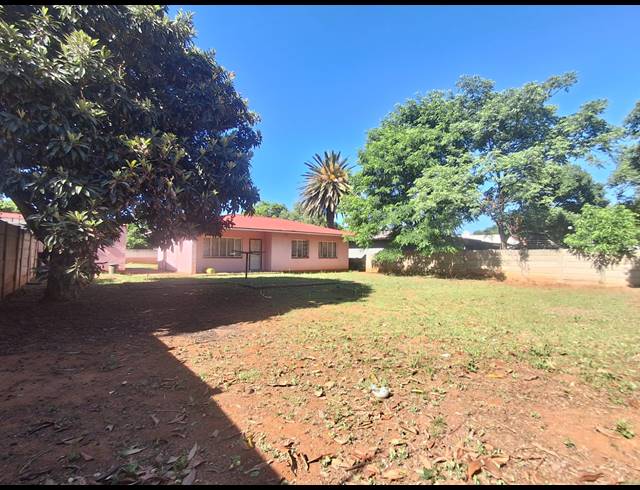 3 BEDROOM HOUSE FOR SALE IN SASOLBURG EXT 1